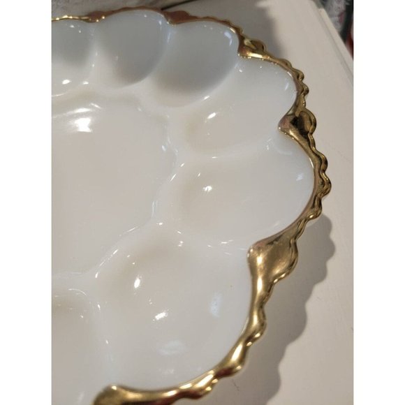 Anchor Hocking Fire King Milk White Deviled Egg Plate with Gold Trim - Picture 3 of 5